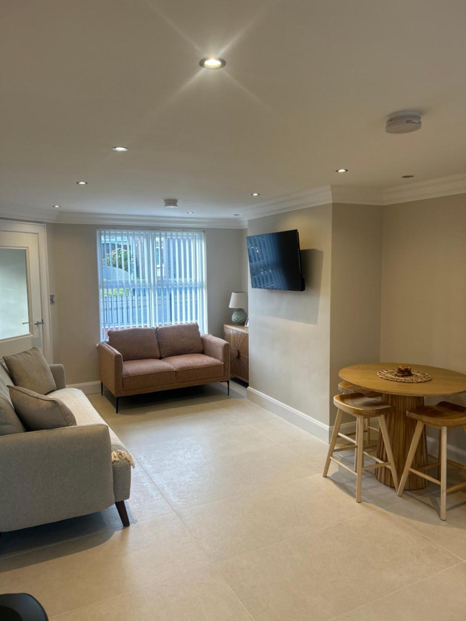 Derry City Apartment Апартаменты *