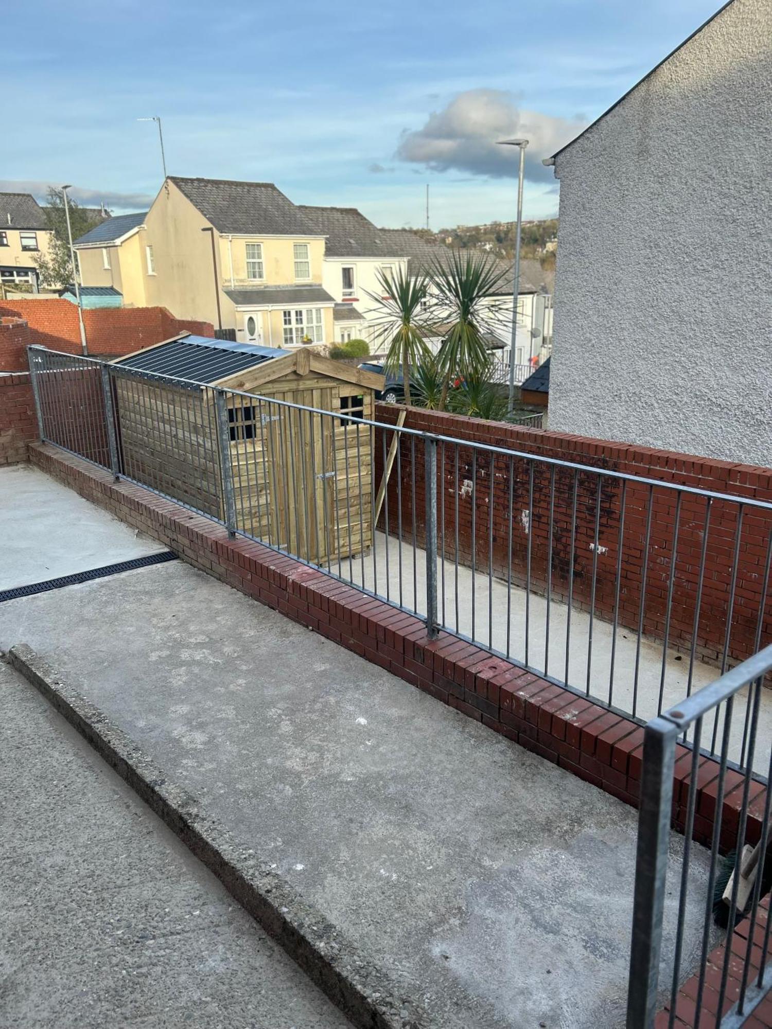 Derry City Apartment * Лондондерри